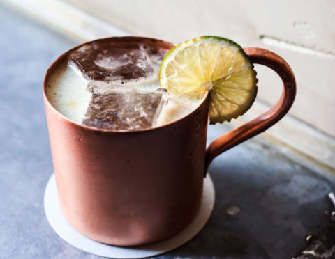 用伏特加調(diào)酒怎么調(diào)好喝?10款伏特加為基底的經(jīng)典調(diào)酒